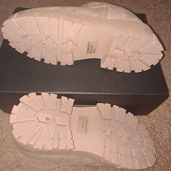 Nude Bootie (Unworn) - Picture 2 of 3